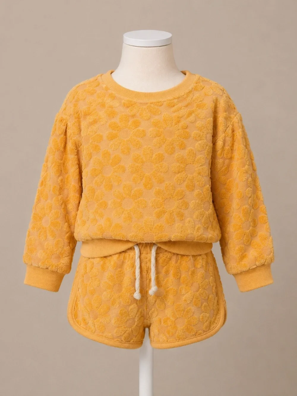 Old Navy Girls 5T Terry Daisy Sweatshirt & Shorts Set Yellow Floral